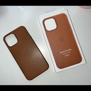 Apple iPhone 12 Pro Max leather case